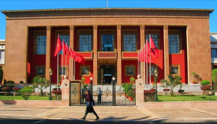 إلغاء العتبة واعتماد القاسم الانتخابي على اساس المسجلين يبعد البيجيدي