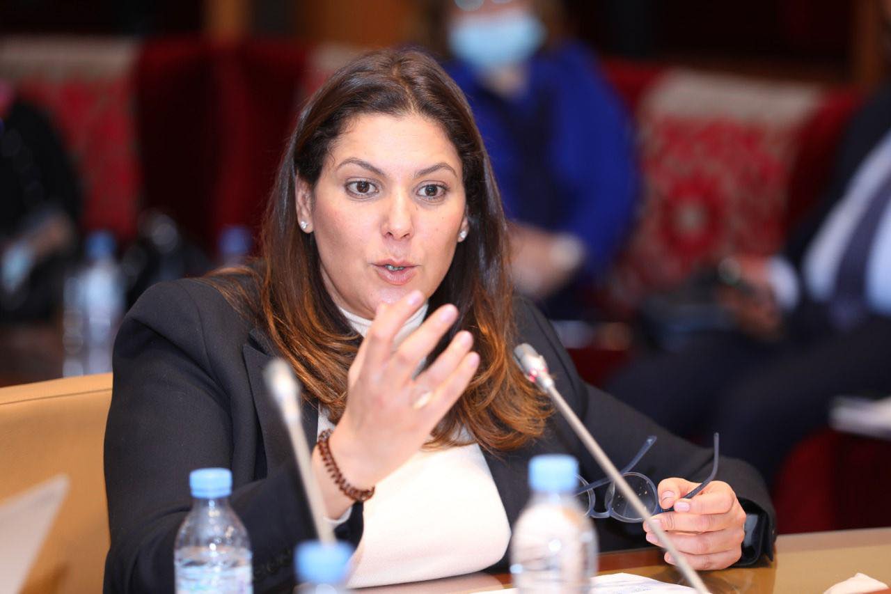 البام يقود مقترح رفع النواب إلى 450 وطرد الفاسدين
