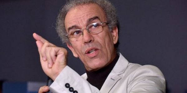 عصيد: احتجاجات إيران غضب شعبي ضد فساد الملالي وسوء التدبير عصيد: احتجاجات إيران غضب شعبي ضد فساد الملالي وسوء التدبير