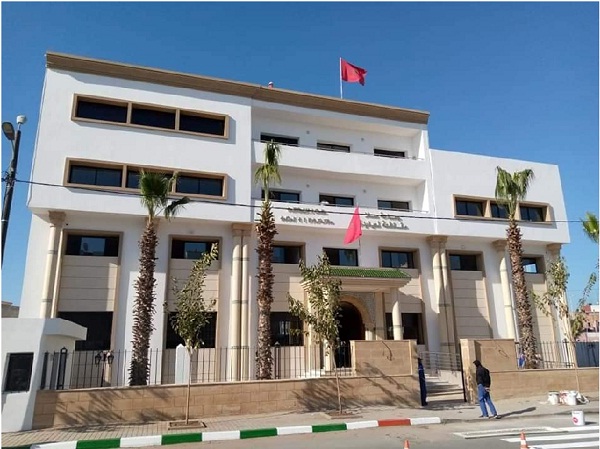 صفقة “هدايا” بالملايين بأهم مقاطعات سلا تثير الجدل صفقة “هدايا” بالملايين بأهم مقاطعات سلا تثير الجدل