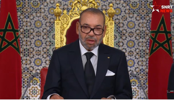الساري يكشف أبعاد قول الملك “لا مكان لمغرب يسير بسرعتين” الساري يكشف أبعاد قول الملك “لا مكان لمغرب يسير بسرعتين”