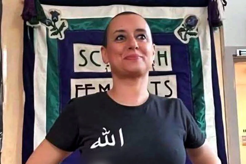 ابتسام لشكر 21 متابعة ابتسام لشكر في حالة اعتقال وإحالتها على جلسة المحاكمة