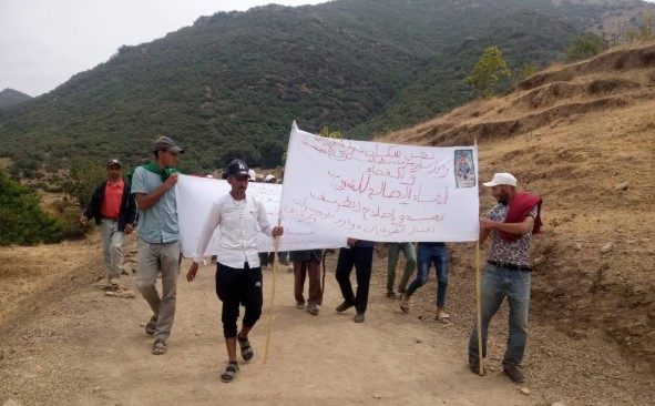 بعد ايت بوكماز..دواوير تخرج في مسيرة إلى ولاية بني ملال