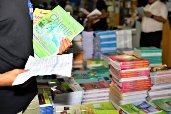 “حماة المستهلك”: غياب مقررات مدارس الريادة يهدد الموسم المدرسي