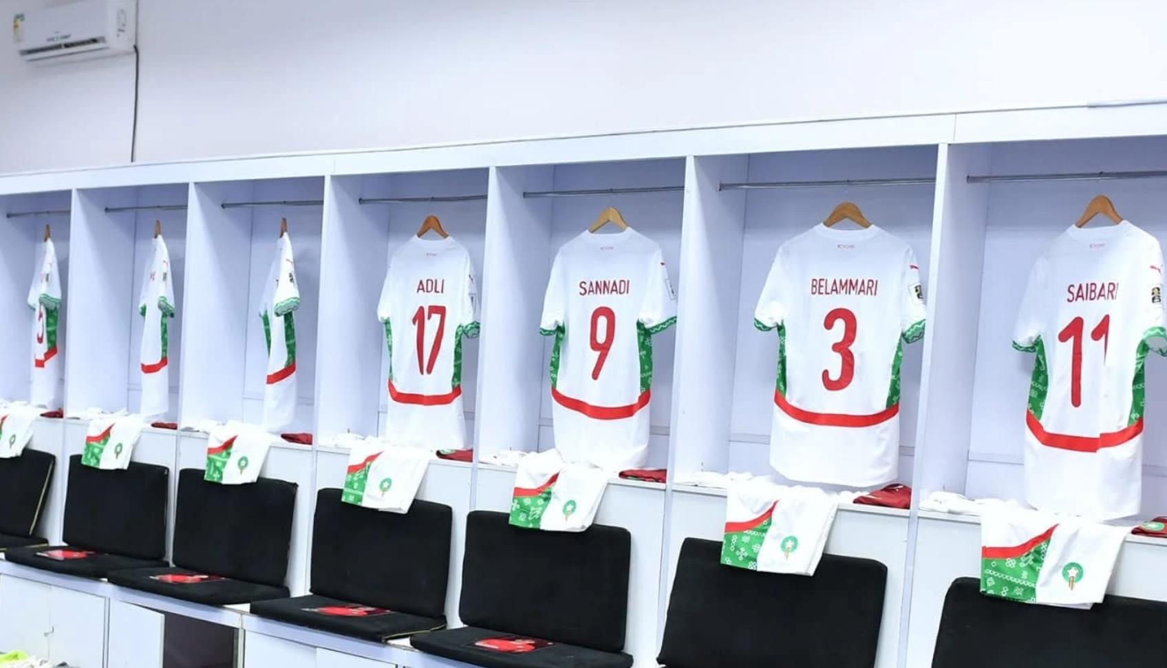 التشكيلة الرسمية للمنتخب الوطني المغربي لمواجهة زامبيا