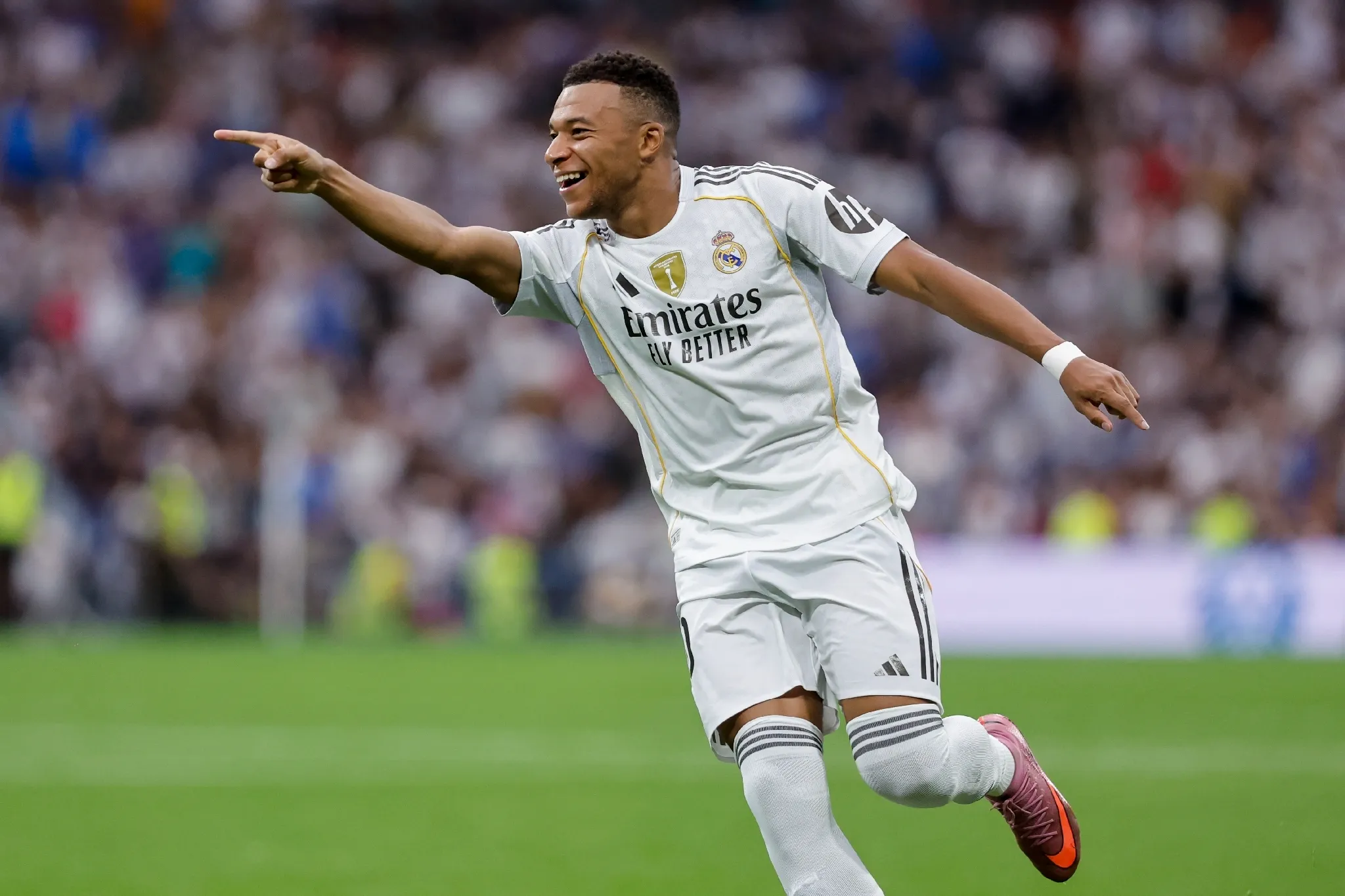 ريال مدريد يبحث عن فوز سادس أمام ليفانتي..الموعد والقنوات الناقلة ريال مدريد يبحث عن فوز سادس أمام ليفانتي..الموعد والقنوات الناقلة