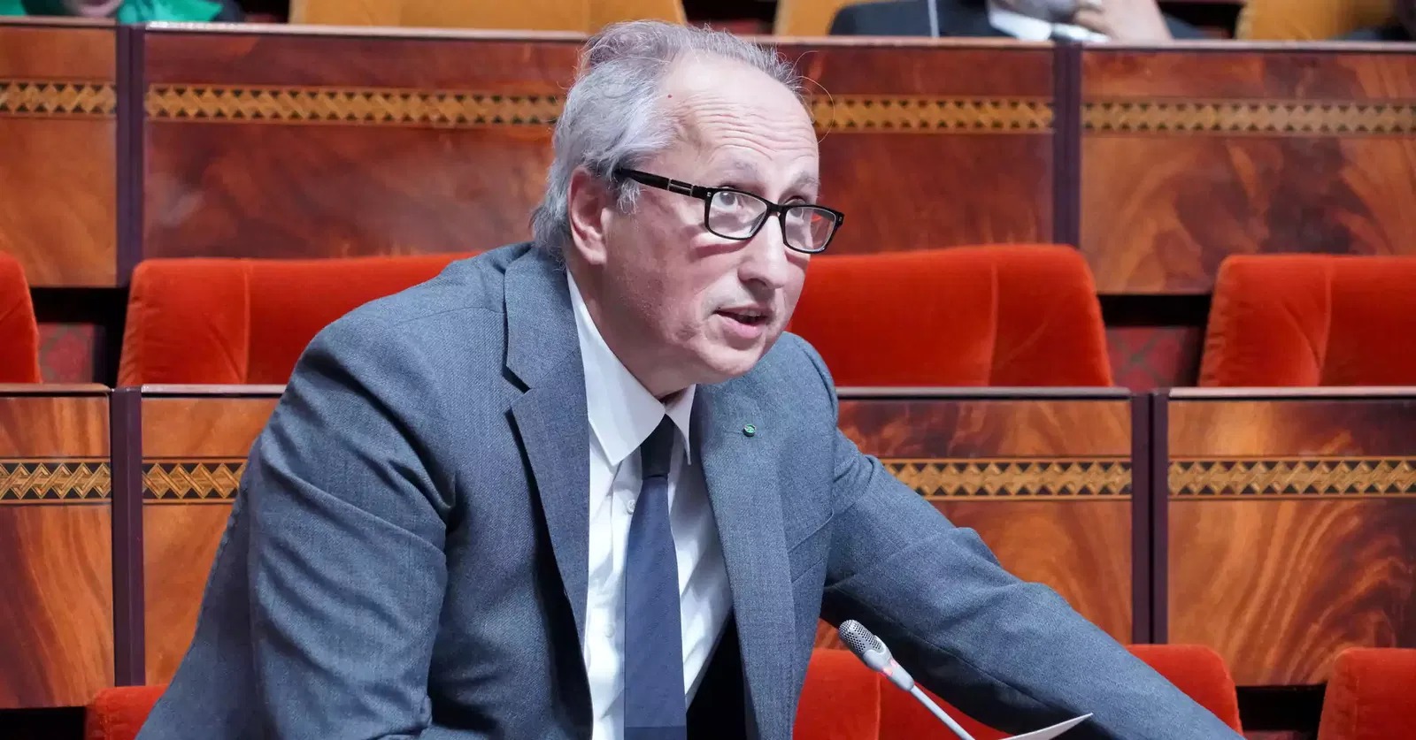 حرمان أساتذة من اجتياز امتحان الكفاءة الهنية على طاولة برادة