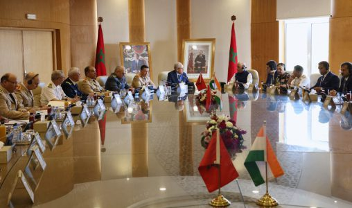 لوديي يستقبل وزير الدفاع الهندي