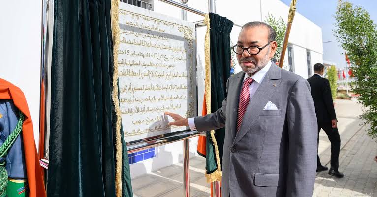 الملك يعطي انطلاقة مشاريع سككية مهيكلة بالبيضاء