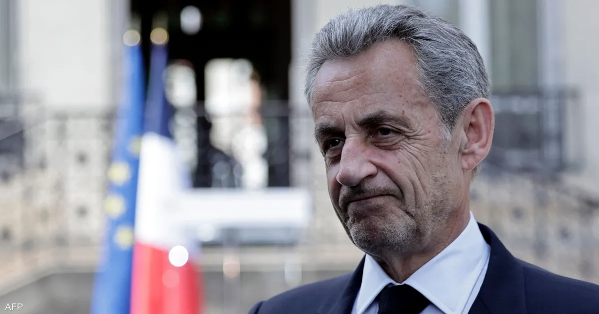 ساركوزي يقضي خريفه وراء القضبان