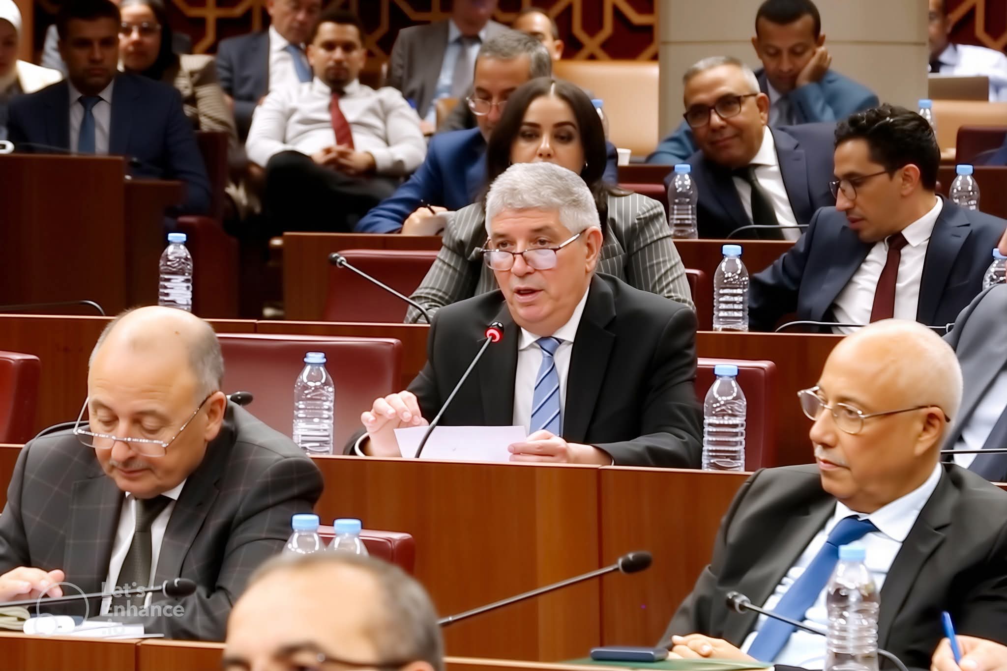 النيابة العامة تفتح تحقيقًا في فضيحة “طحن الورق مع الدقيق”