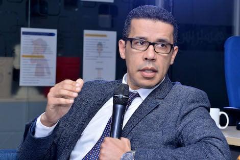 الدغيمر يضع صحة الأم والطفل في المقدمة