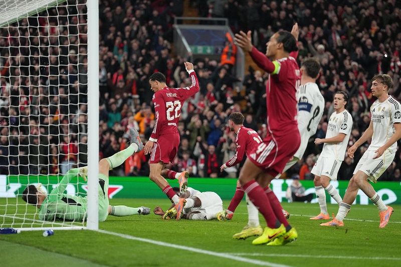 ليفربول يتغلب على ريال مدريد في دوري أبطال أوروبا