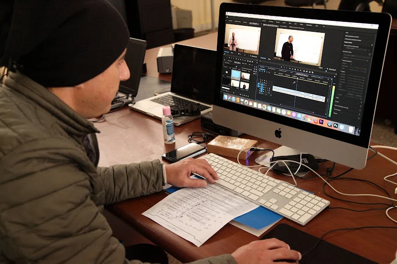 مقترح لتأطير العمل عن بعد يطرق باب لجنة العدل والتشريع بالبرلمان