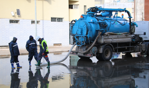 تعبئة ميدانية متواصلة لتصريف مياه الأمطار بإقليم برشيد