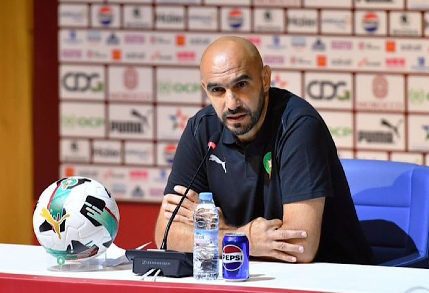 الجامعة تحسم قرارها بشأن مستقبل الركراكي قريبًا