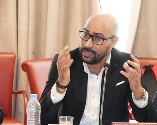 بين الإقالة والاستقالة.. كواليس الأيام الأخيرة للركراكي مع الأسود