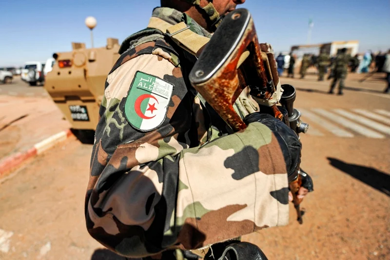 أقمار اصطناعية تفضح استفزازات العسكر الجزائري بالشرق (صور)