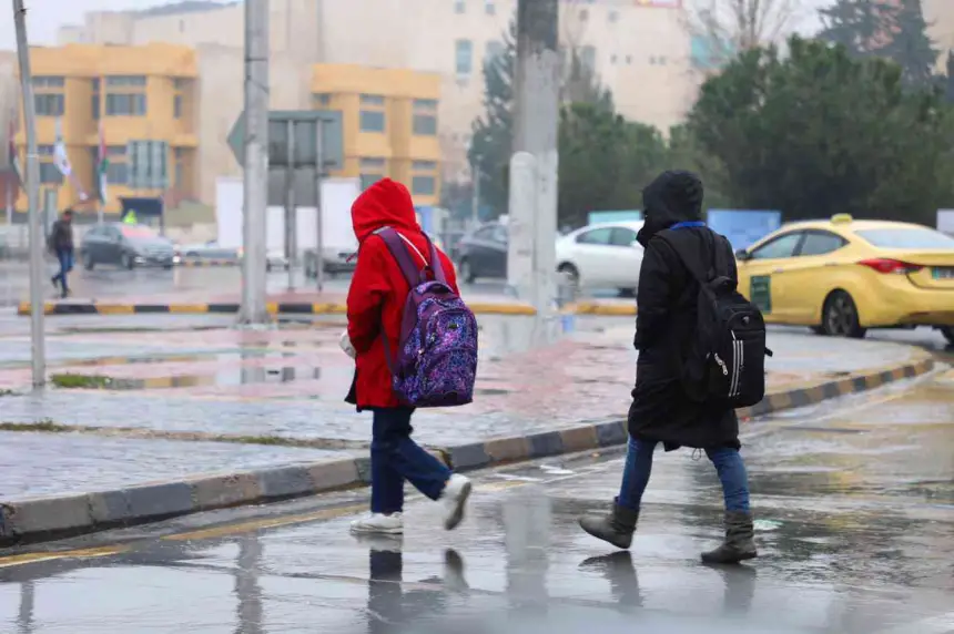 تازة 23 تعليق الدراسة بإقليم تازة