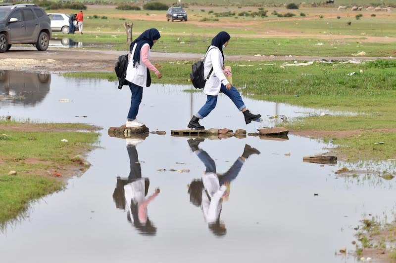 الاضطرابات الجوية تمدد تعليق الدراسة بهذا الإقليم
