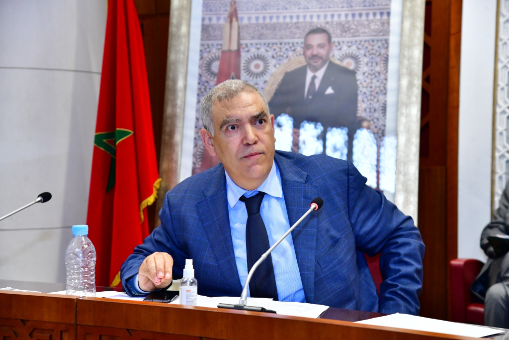 الداخلية تقر زيادة 7000 درهم في أجور رجال الإدارة الترابية