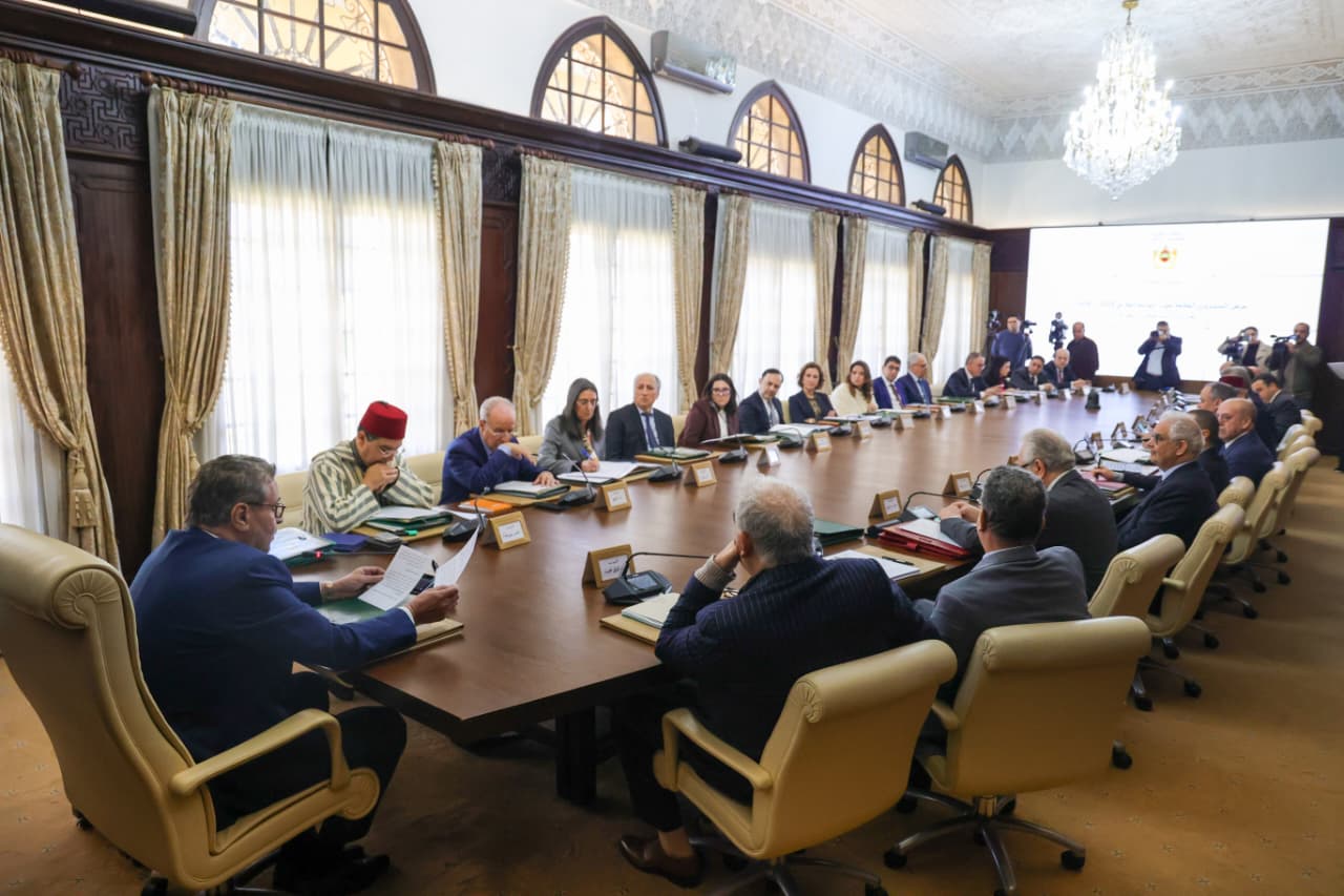 مشاريع نصوص قانونية واتفاق دولي..تفاصيل انعقاد المجلس الحكومي