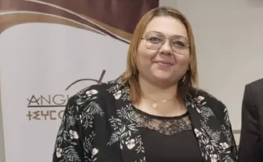 مريم بناني توضح: لا علاقة لي بأي حزب سياسي