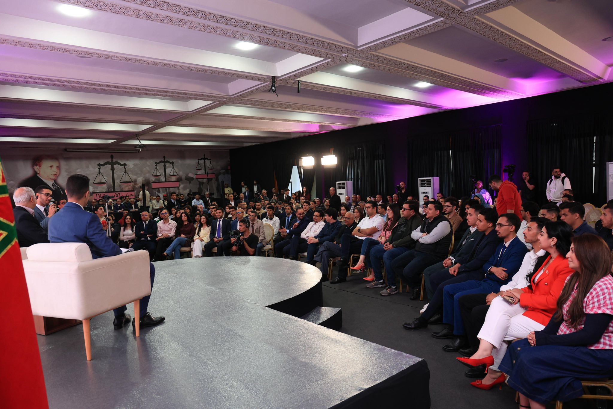 نزار بركة للشباب: المغرب في حاجة إلى جرأة الشباب لتغيير العقليات