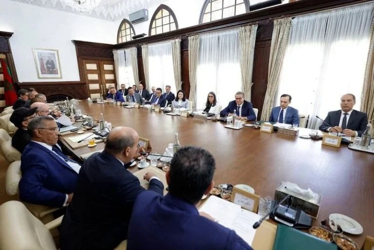 المقاولات الصغرى تتهم الحكومة بـ”إقصاء ممنهج” من الحوار الاجتماعي