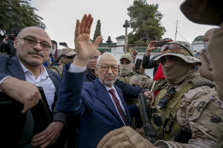 تونس..حكم جديد بسجن الغنوشي و3 قياديين بالنهضة 20 عاما