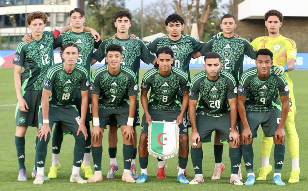 إقصاء المنتخب الجزائري من ربع نهائي كان الفتيان بالمغرب إقصاء المنتخب الجزائري من ربع نهائي كان الفتيان بالمغرب
