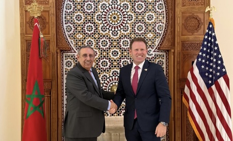 العمراني يتباحث مع مدير مجموعة عمل البيت الأبيض لمونديال 2026
