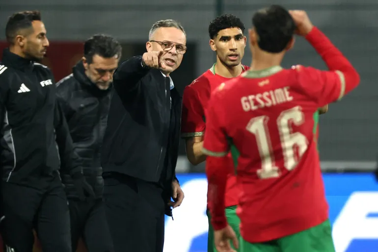 وهبي يحمل نفسه مسؤولية الإقصاء ويرد بقوة على منتقدي حكيمي(فيديو)