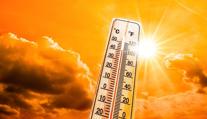 طقس الخميس..استمرار الأجواء الحارة ورياح قوية بعدد من المناطق