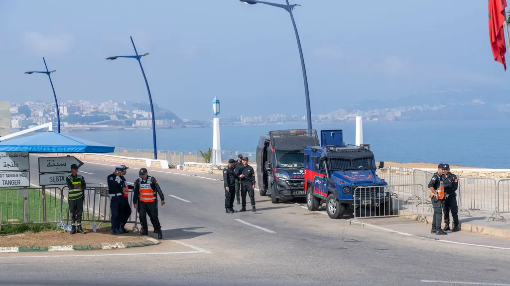خبير أممي: المغرب يضطلع بشكل كامل بدوره في مكافحة الهجرة غير النظامية خبير أممي: المغرب يضطلع بشكل كامل بدوره في مكافحة الهجرة غير النظامية