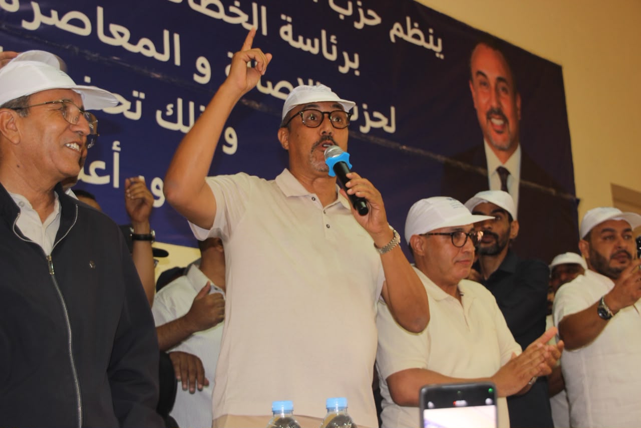 الداخلة..الخطاط ينجا يرفع التحدي ويعد بنتائج كبيرة لـ”البام” بالانتخابات الداخلة..الخطاط ينجا يرفع التحدي ويعد بنتائج كبيرة لـ”البام” بالانتخابات