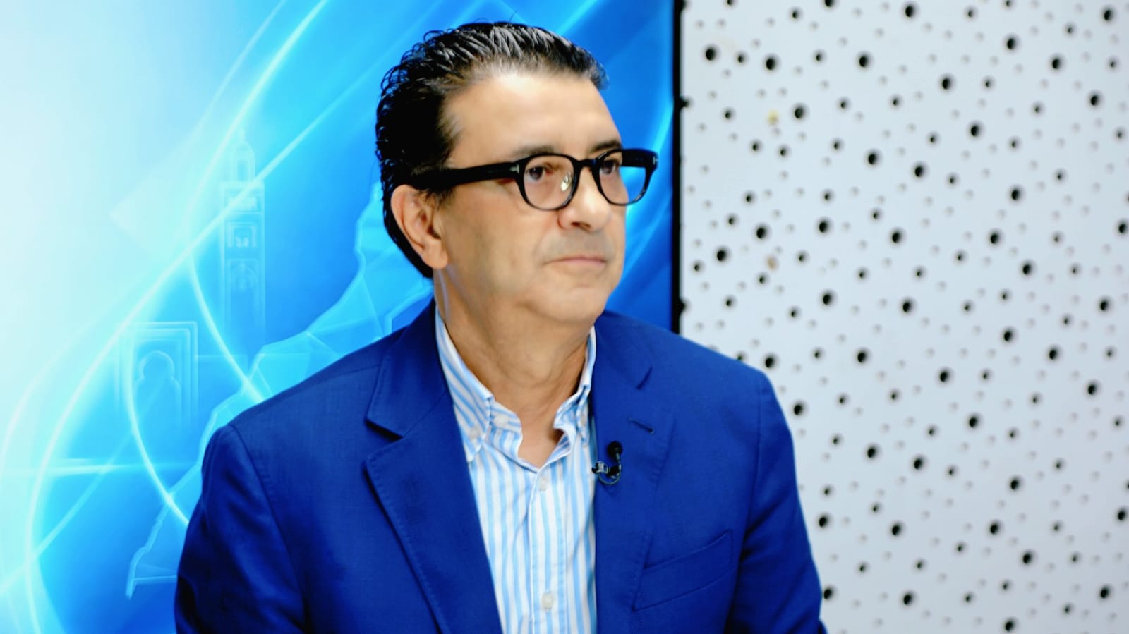 عرشان يكشف كواليس استقطاب لخصم والغراس ويعلق على التحاق لقجع بالبام (فيديو) عرشان يكشف كواليس استقطاب لخصم والغراس ويعلق على التحاق لقجع بالبام (فيديو)