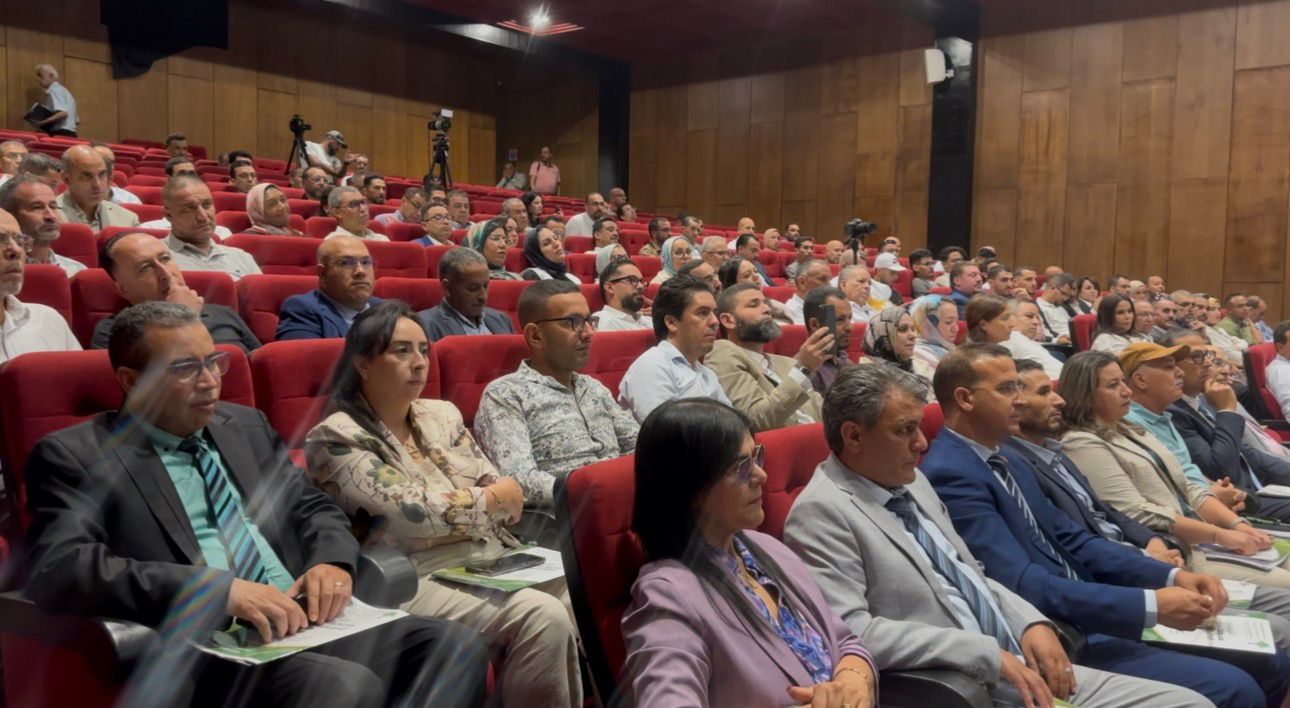 انطلاق أشغال اللقاء التواصلي لحزب الحركة الديمقراطية الاجتماعية بسلا انطلاق أشغال اللقاء التواصلي لحزب الحركة الديمقراطية الاجتماعية بسلا