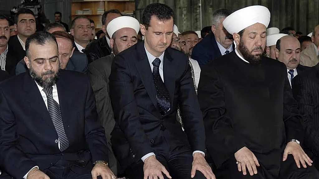 المؤبد لمفتي نظام بشار الأسد المؤبد لمفتي نظام بشار الأسد