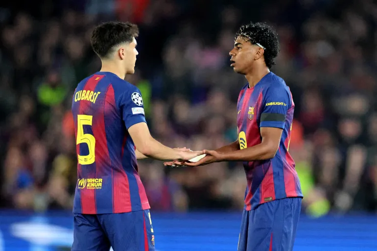بينهم مغربي.. نجم برشلونة يتصدر سباق الفتى الذهبي متفوقا على لامين جمال بينهم مغربي.. نجم برشلونة يتصدر سباق الفتى الذهبي متفوقا على لامين جمال