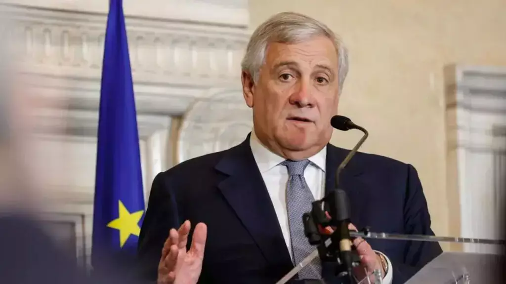 تصعيد 17 وزير الخارجية الإيطالي يهاجم المغرب بسبب أزمة الهجرة