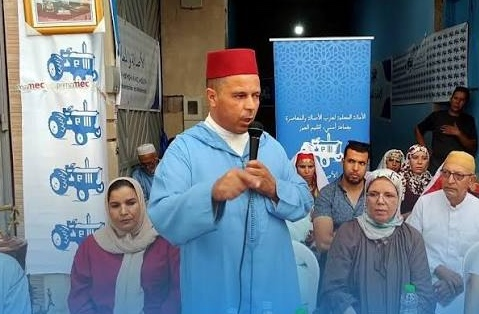 “الأحرار” يشهر “فيتو التسوية” لفرملة التحاق أمهران بـ”البام” “الأحرار” يشهر “فيتو التسوية” لفرملة التحاق أمهران بـ”البام”