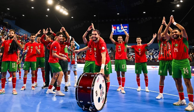 أسود الفوتسال أبطالا لإفريقيا للمرة الرابعة بعد الإطاحة بأنغولا أسود الفوتسال أبطالا لإفريقيا للمرة الرابعة بعد الإطاحة بأنغولا